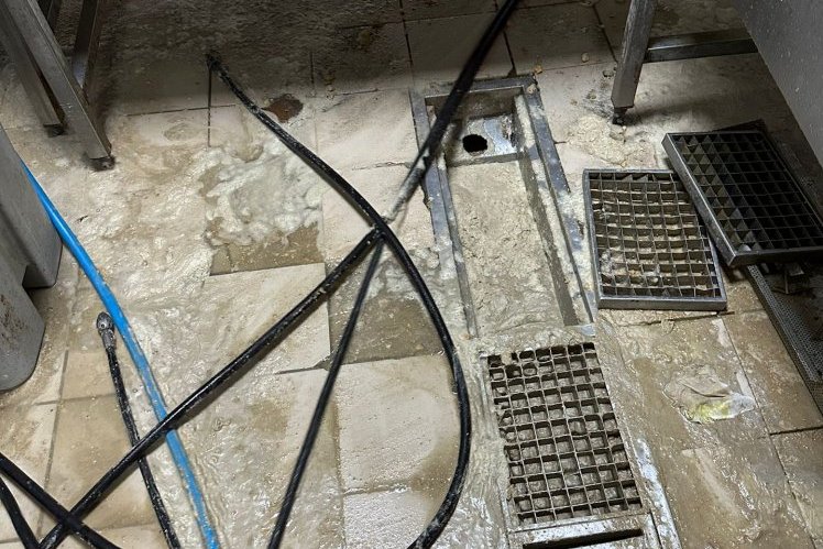 Belek Lavabo Tıkanıklığı